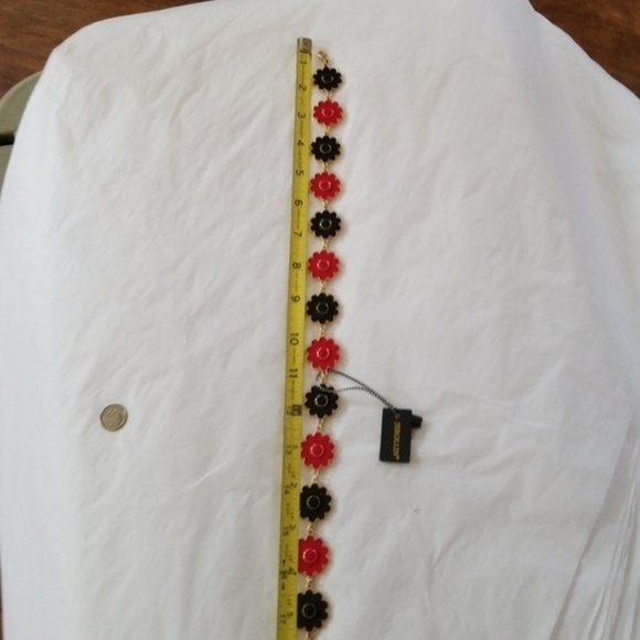 Enamel flower necklace & Earring set NEW - Picture 4 of 9